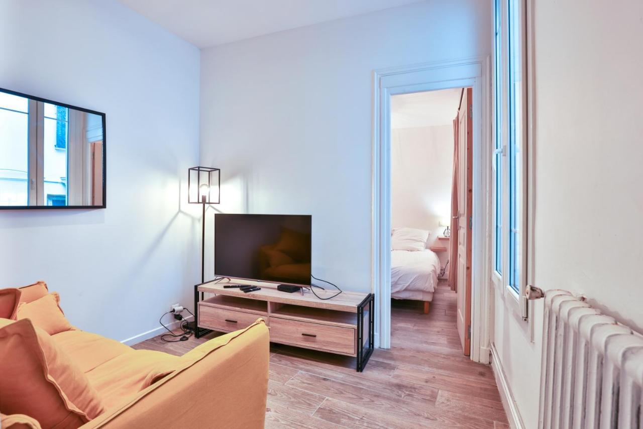Fully Equipped, Ac & Central As Can Be Apartment นีซ ภายนอก รูปภาพ